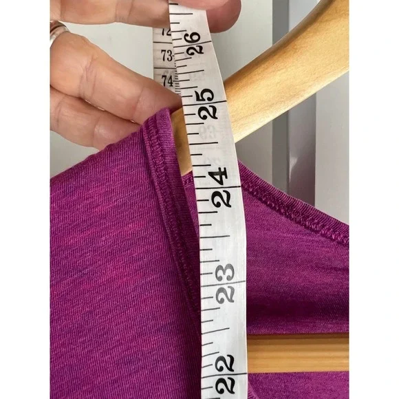 Lululemon Purple Long Sleeve Top Thumb Holes Athletic Shirt Love Scoop? Hot Pink - Picture 4 of 10